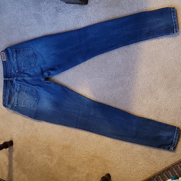 Levi's Leggins Size 6 Jeans with hole - Picture 4 of 4